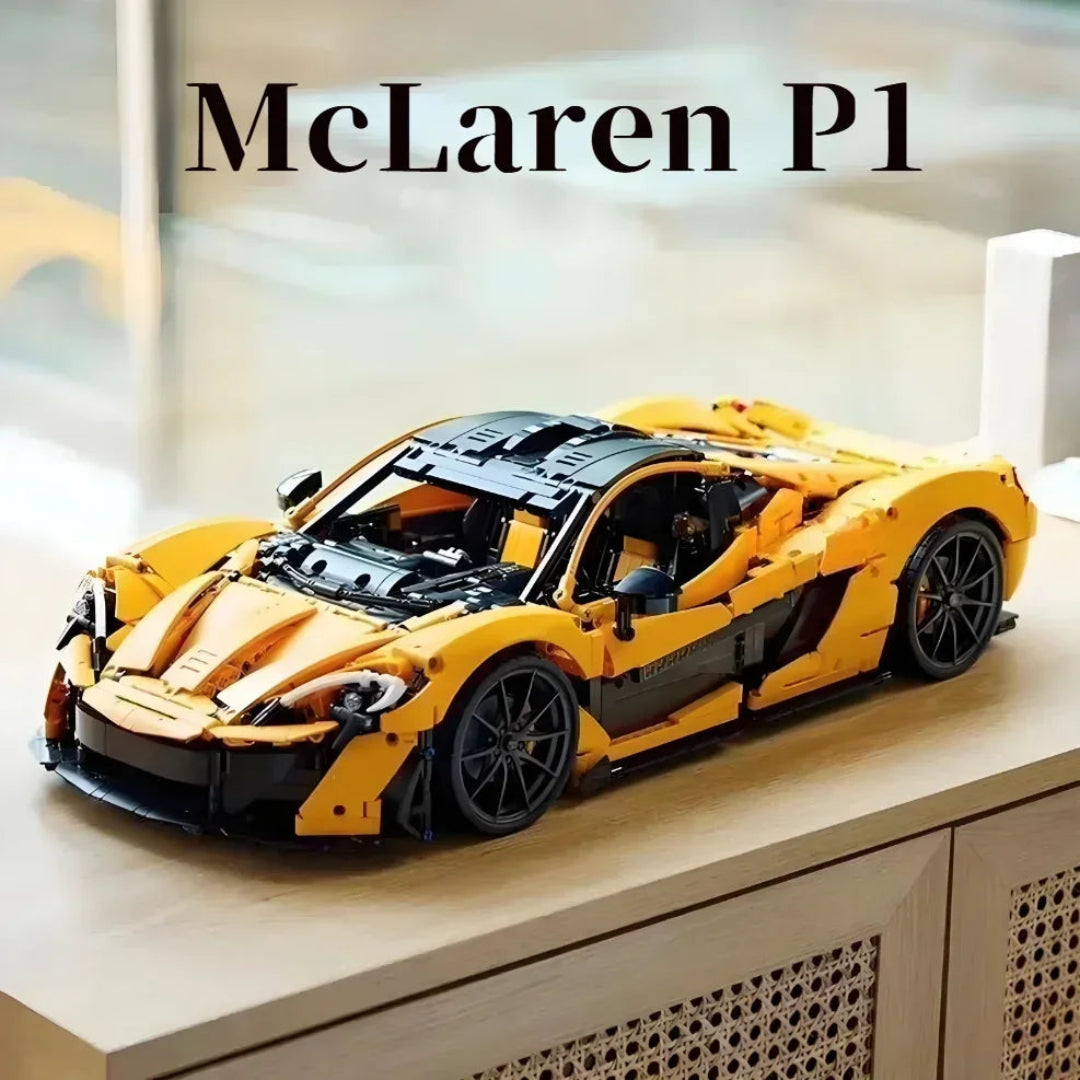 Jeu de construction de la célèbre voiture McLaren P1 couleur orange.