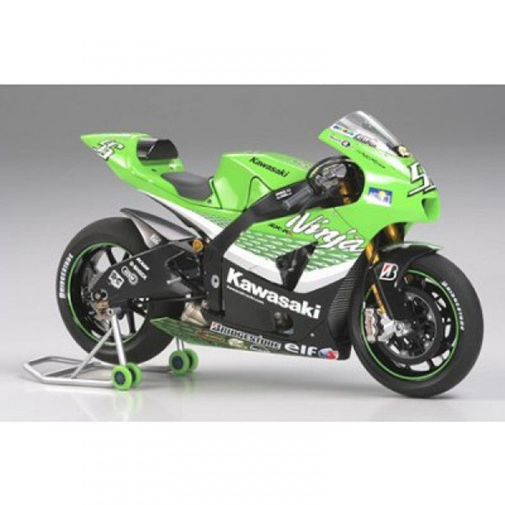 Maquette moto Kawasaki ninja couleur verte et noire