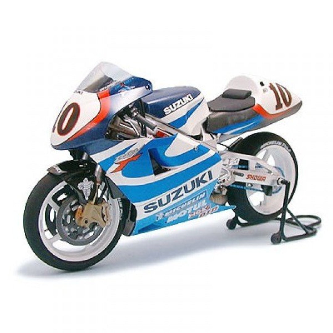 Maquette moto Suzuki à construire échelle 1/12.
