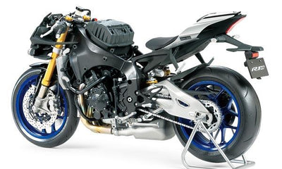 Maquette moto Yamaha YZF-R1M – kit plastique 1/12 à assembler et peindre